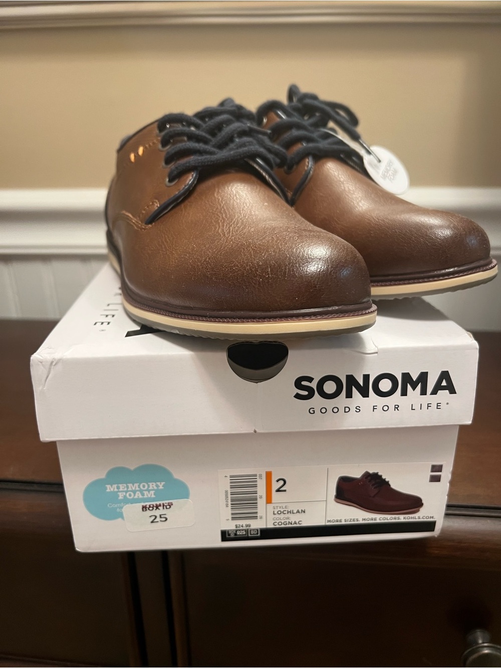 NWT- SONOMA Boys Cognac Leather Lace-Up Dress Shoe size 2